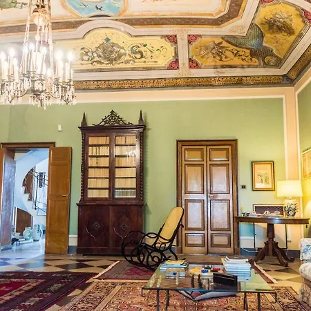 Affascinante Ottocentesca A Villa *