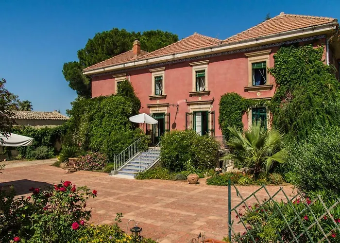 Villa Affascinante Ottocentesca A Caltagirone